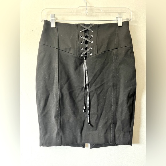 NEW NEVER WORN! - Picture 2 of 9